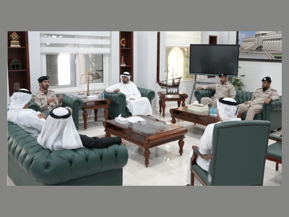  تعزيز آليات العمل المشترك بين دائرة القضاء وشرطة الشارقة 