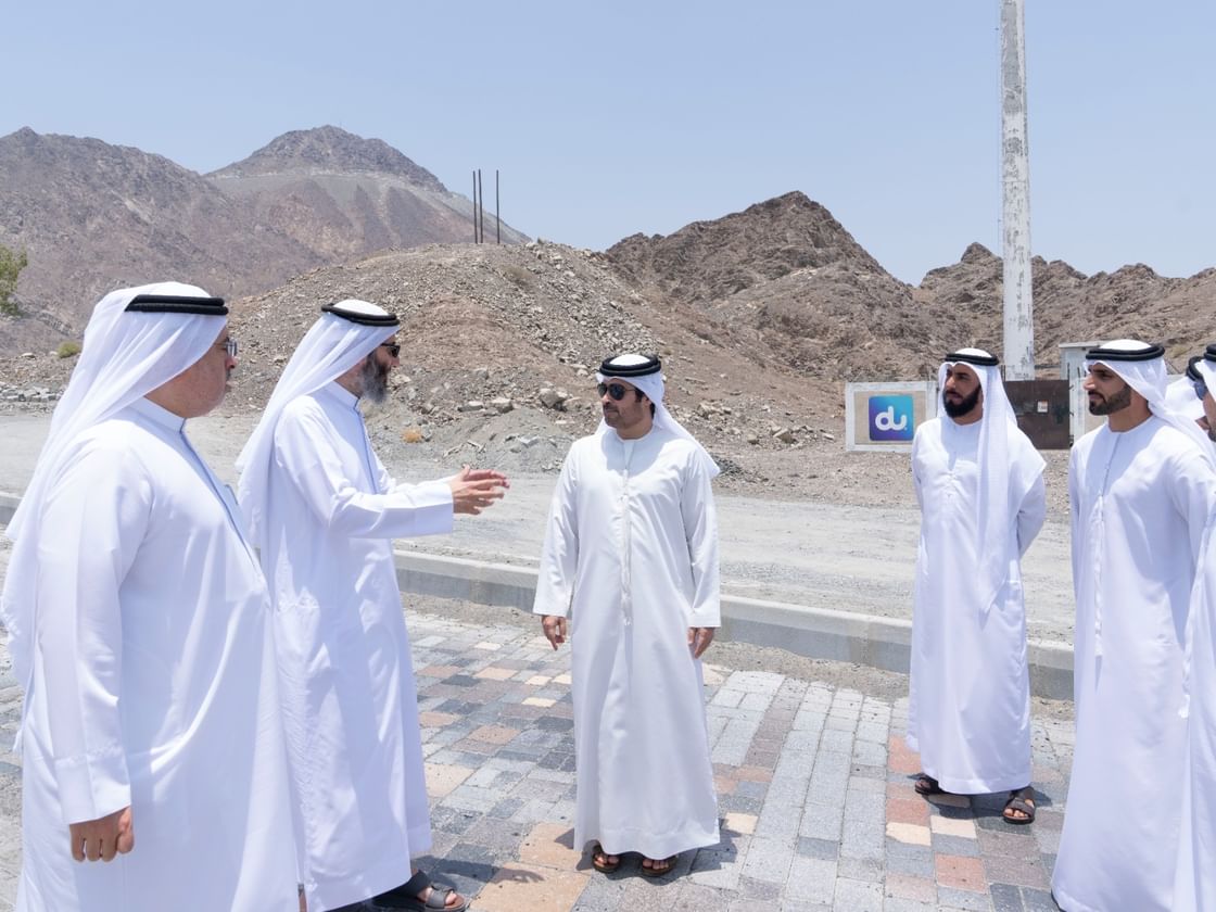 بلدية عجمان تنفذ مشاريع تطويرية كبرى بمصفوت لدعم الاستدامة وتعزيز البنية التحتية
