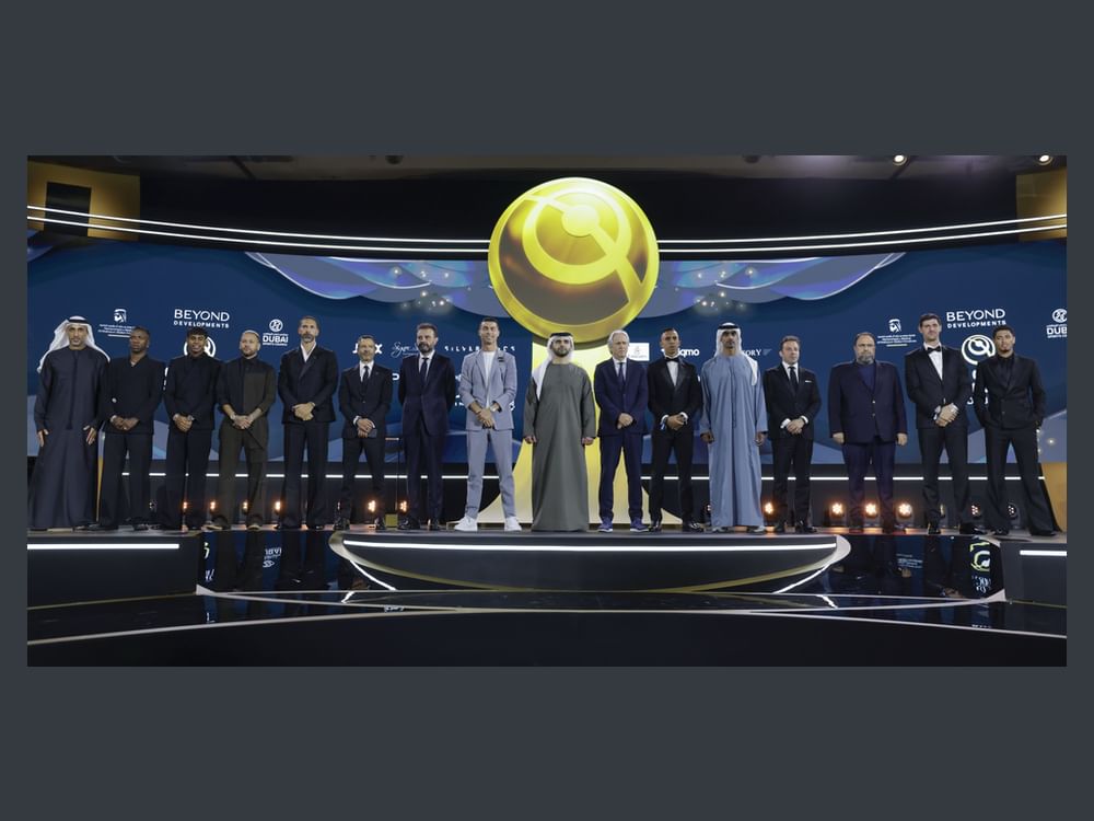 Mansoor bin Mohammed crowns winners of 15th Globe Soccer Dubai Awards