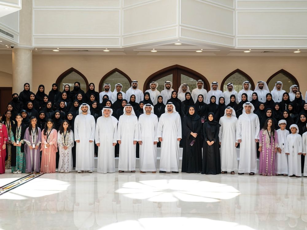 Theyab bin Mohamed bin Zayed avalia conquistas e planos do Programa ATLG
