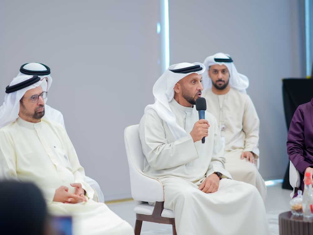 بمشاركة عبدالله آل حامد وعلي النعيمي ..الهيئة الوطنية للإعلام تبحث مع ممثلي الإعلام الدولي تعزيز الشراكة وترسيخ قواعد الحوار