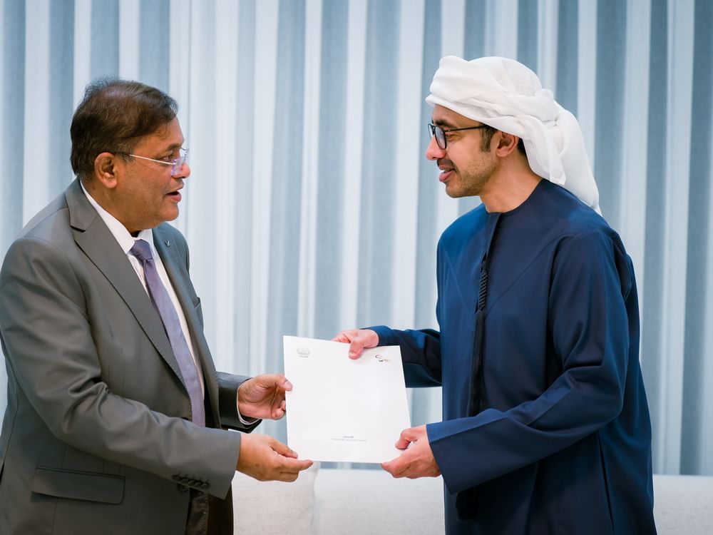 President of UAE receives written message from Prime Minister of Bangladesh