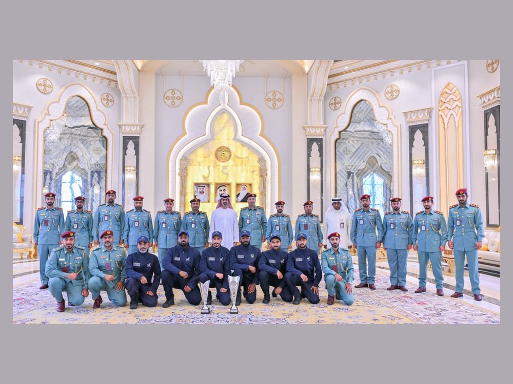 عمار بن حميد يستقبل أبطال "دفاع مدني عجمان" الفائزين بتحدي رجال الإطفاء 