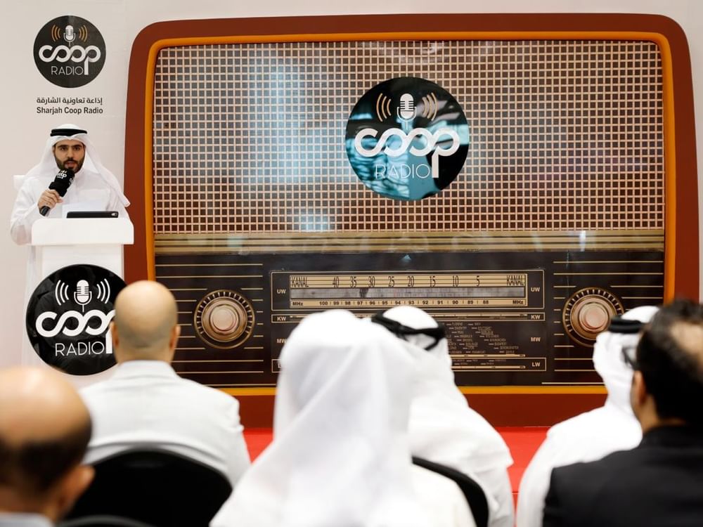 الشارقة..إطلاق إذاعة تعاونية لتعزيز التواصل المؤسسي