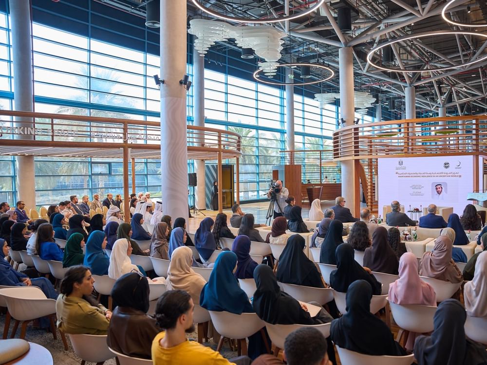 وكيل وزارة المالية : الإمارات رسخت نموذجا اقتصاديا مرنا يقوم على التخطيط الاستباقي