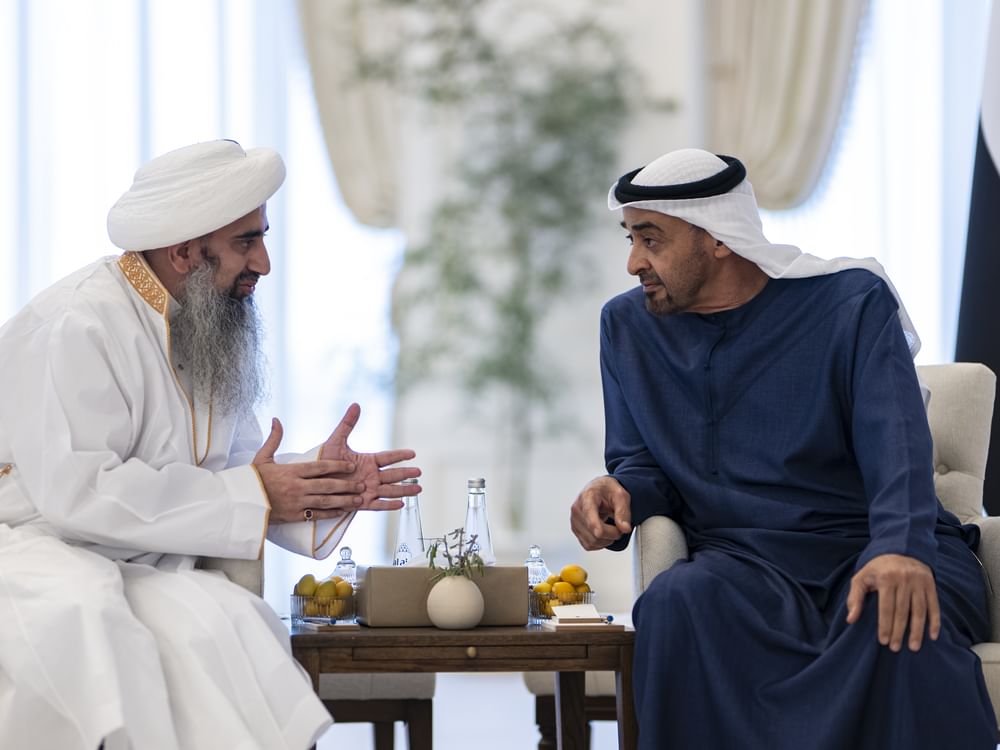 UAE President receives head of charitable foundation