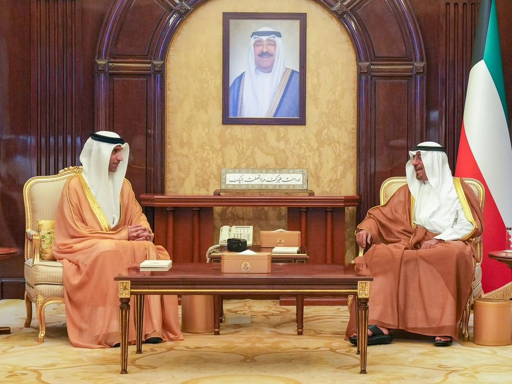 رئيس مجلس الوزراء الكويتي يستقبل ثاني الزيودي 