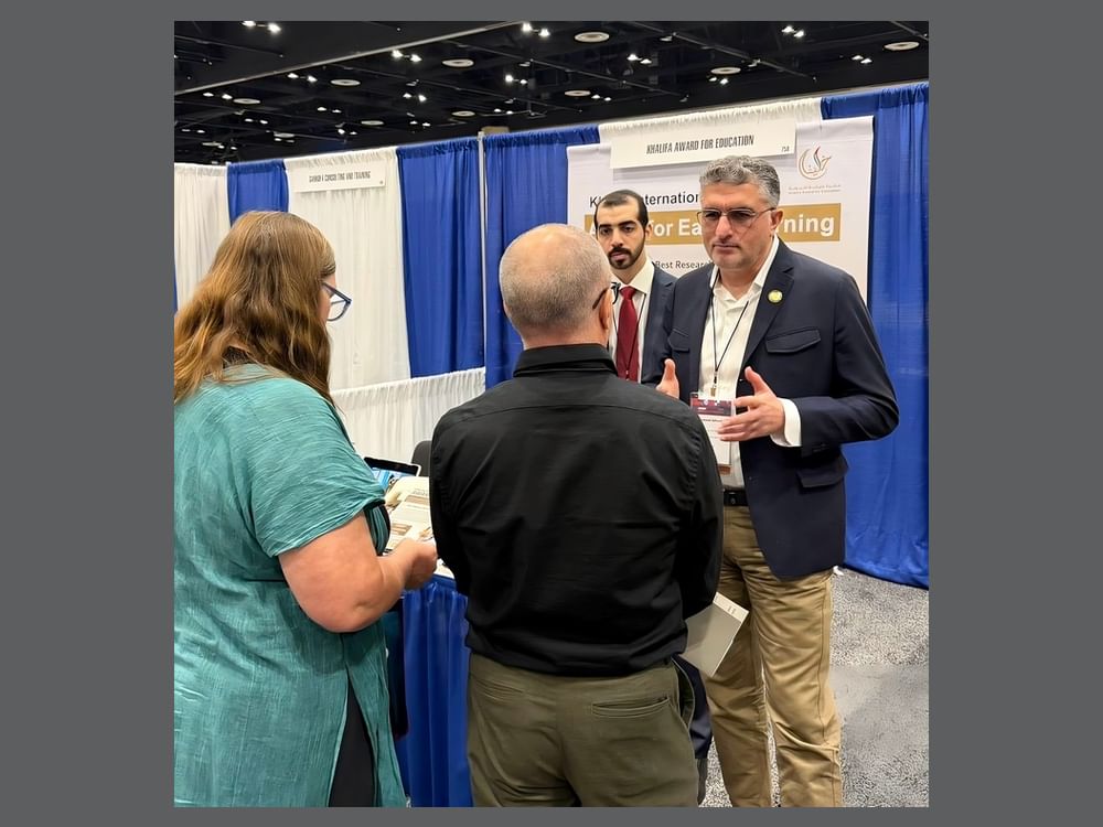  "خليفة التربوية" تستعرض مجالات الجائزة في المؤتمر الدولي للطفولة المبكرة بولاية فلوريدا