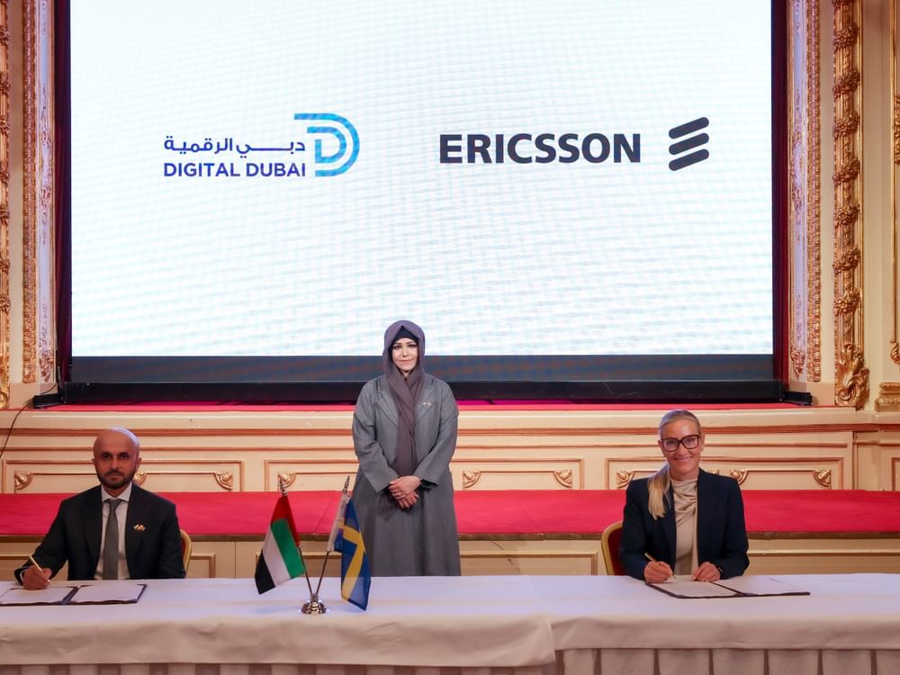 Latifa bint Mohammed witnesses signing of two cooperation agreements in digital transformation, AI, healthcare