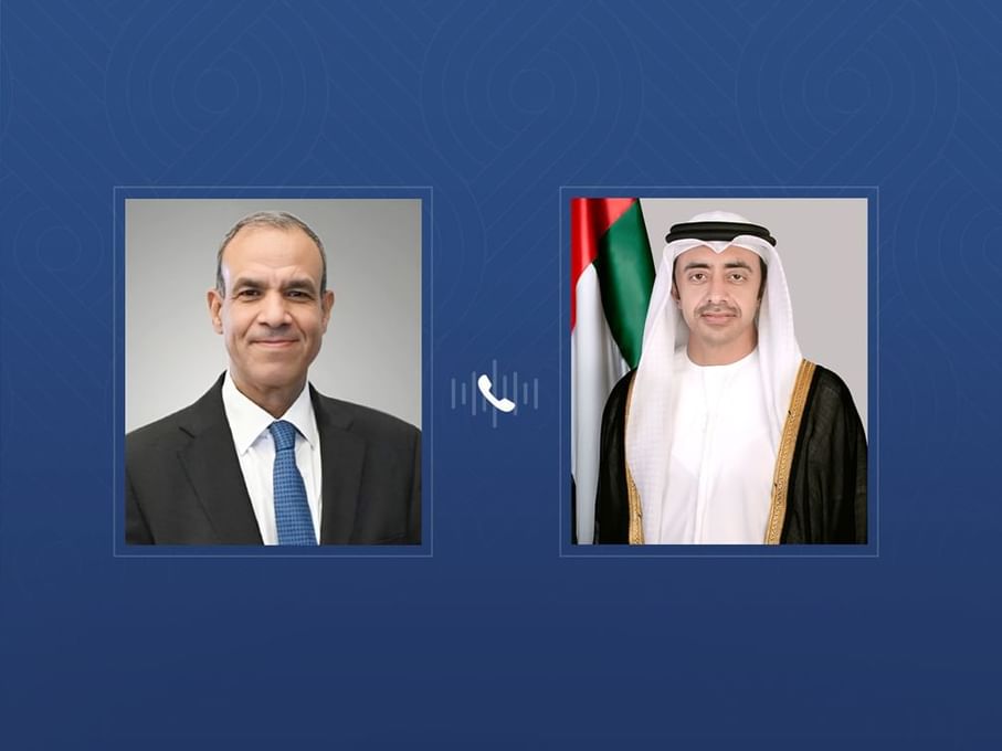Abdullah bin Zayed e ministro das Relações Exteriores do Egito discutem situação regional