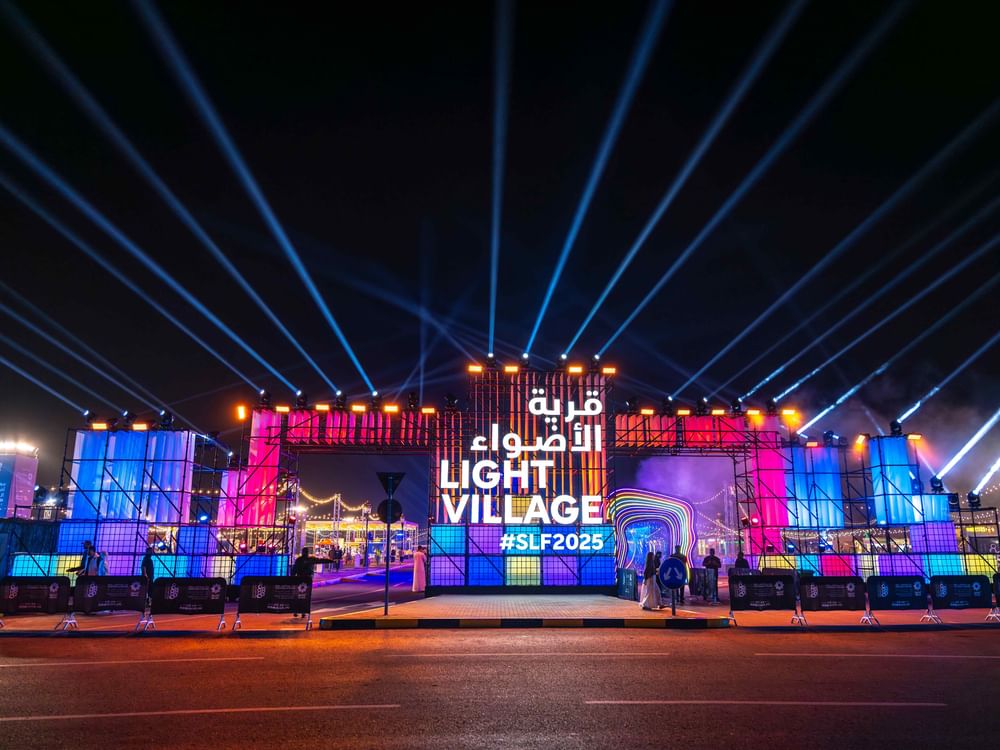 "قرية الأضواء" تنطلق غدا بأعمال فنية ومجسمات ضوئية لفنانين عالميين