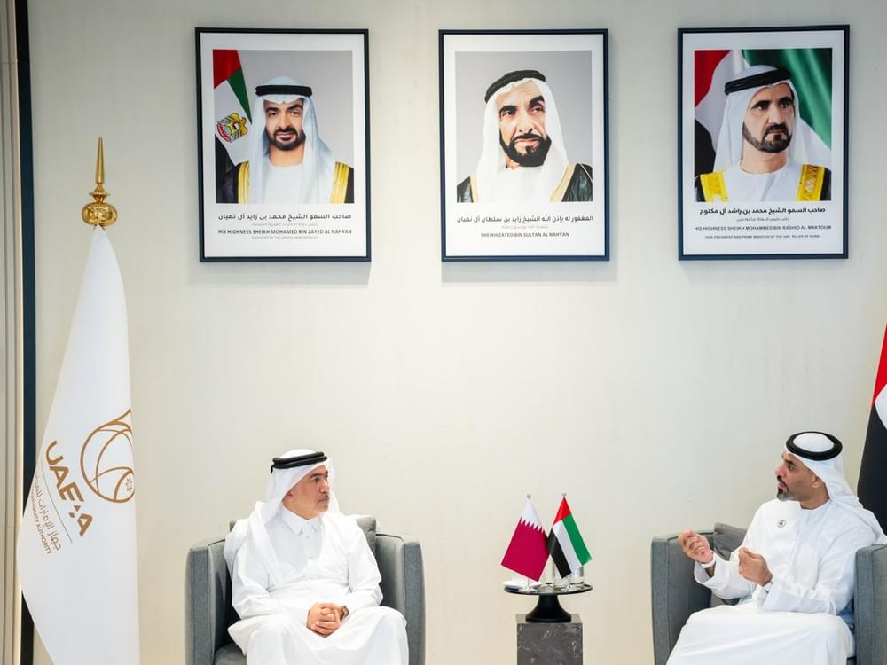جهاز الإمارات للمحاسبة يبحث تعزيز التعاون الرقابي مع ديوان المحاسبة القطري