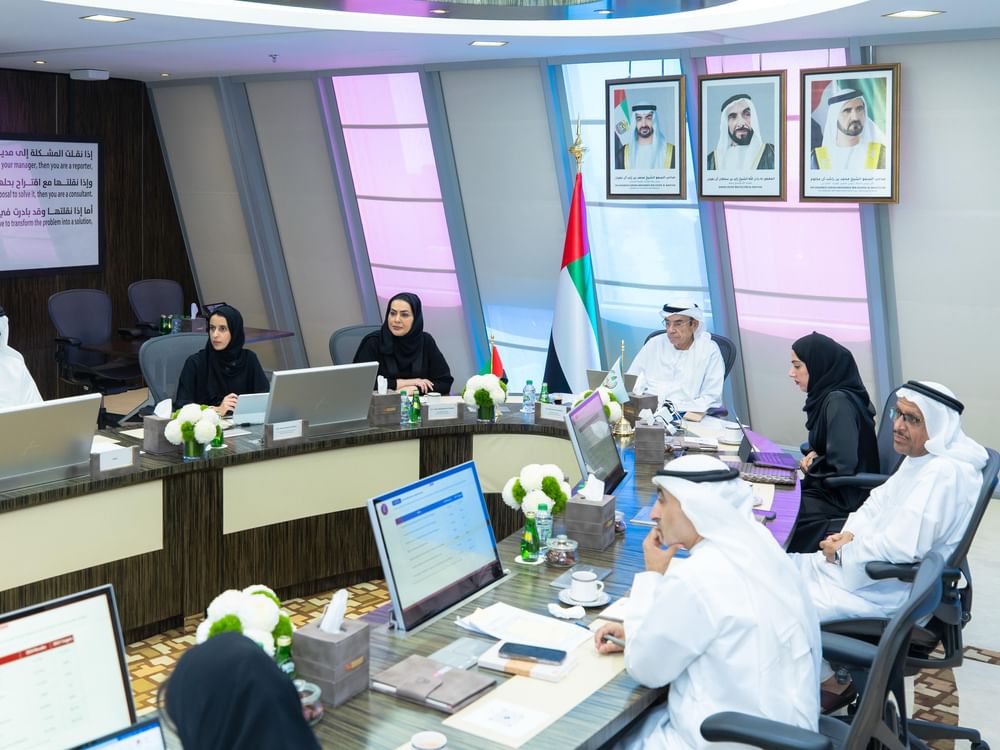 مجلس أمناء جامعة الإمارات يستعرض مؤشرات الأداء الرئيسية