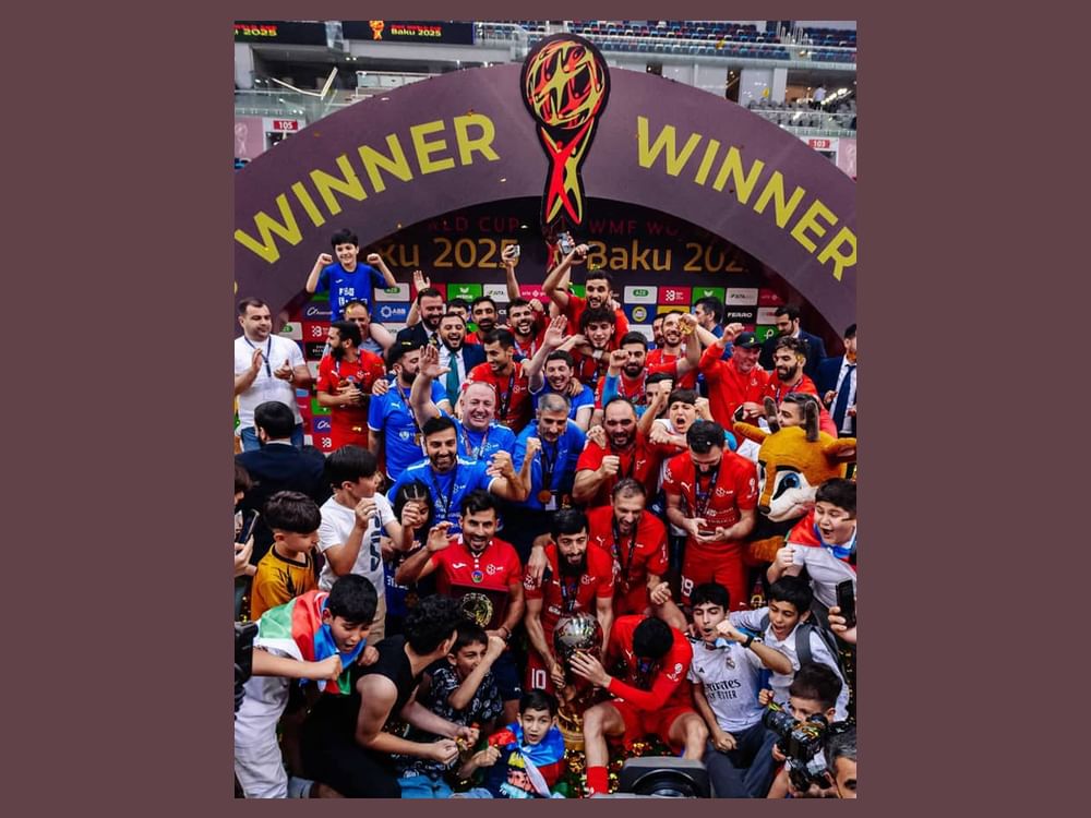 منتخب أذربيجان بطل مونديال "الميني فوتبول"