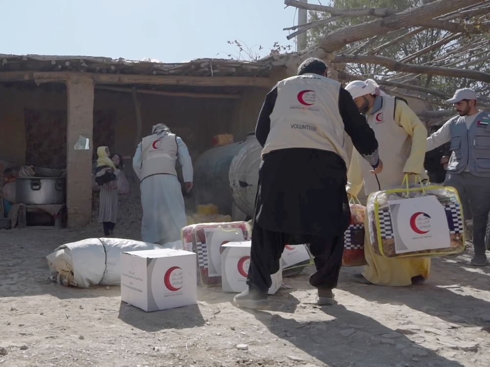 Llega a Afganistán el sexto envío de ayuda emiratí para los afectados por los terremotos