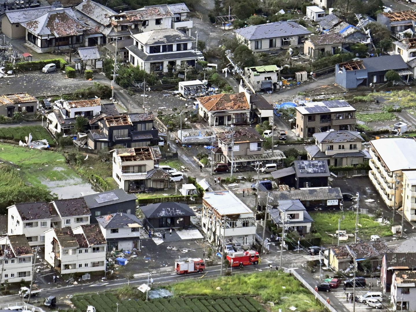 Typhoon Peipah lands on western Japan