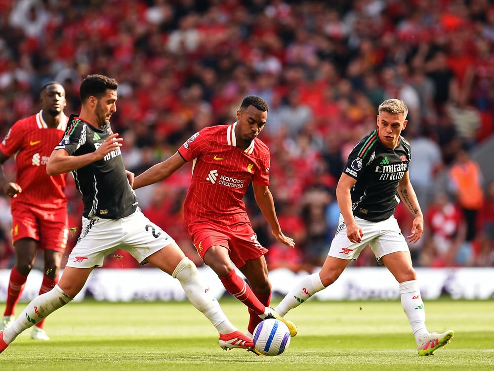 ليفربول يتعادل مع أرسنال في الجولة 36 من الدوري الإنجليزي الممتاز لكرة القدم