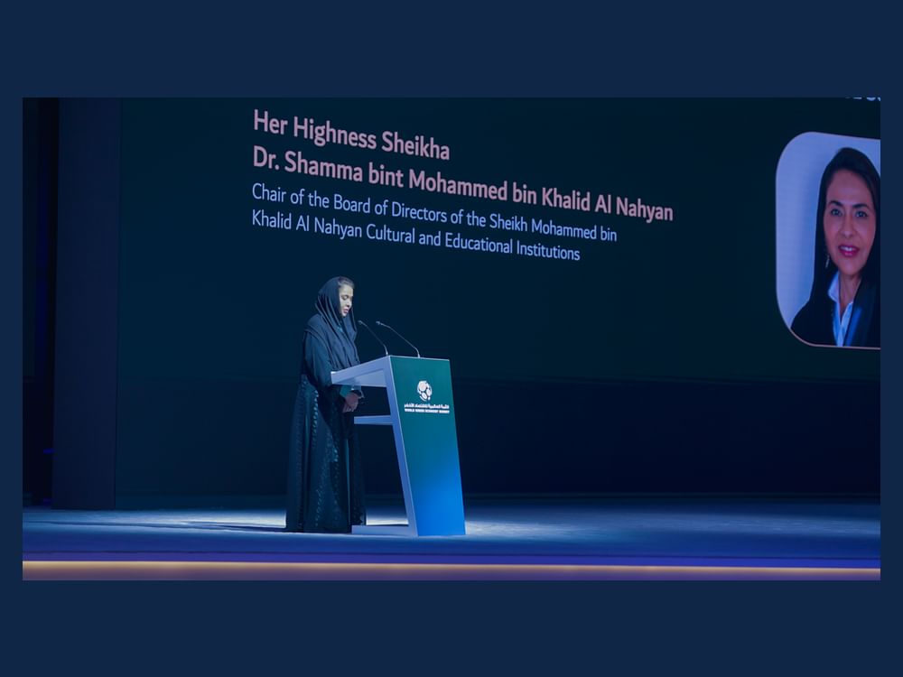 خلال القمة العالمية للاقتصاد الأخضر.. شما بنت محمد : الشباب قلب صناعة التحول البيئي