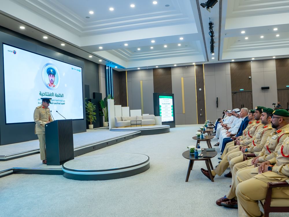 شرطة دبي تبحث سبل تعزيز حقوق الإنسان وآفاق المستقبل