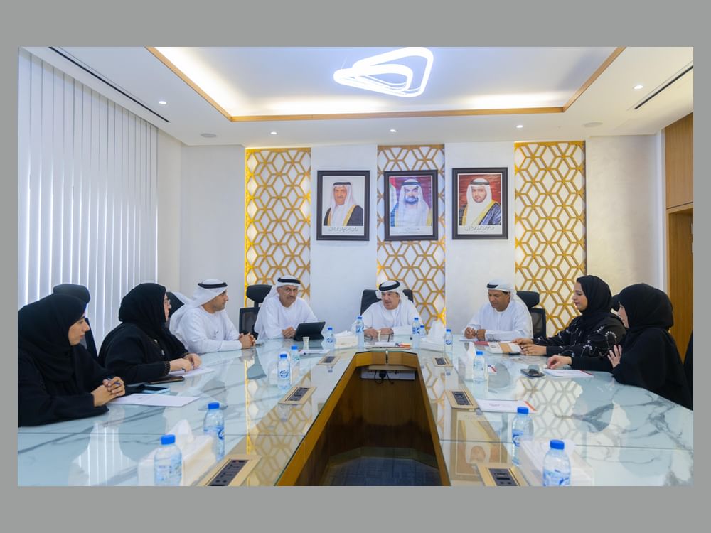 بلدية الفجيرة تتابع أداء تحقيق مستهدفات خطتها الاستراتيجية 2023 - 2027