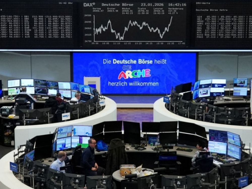 European shares hit record high