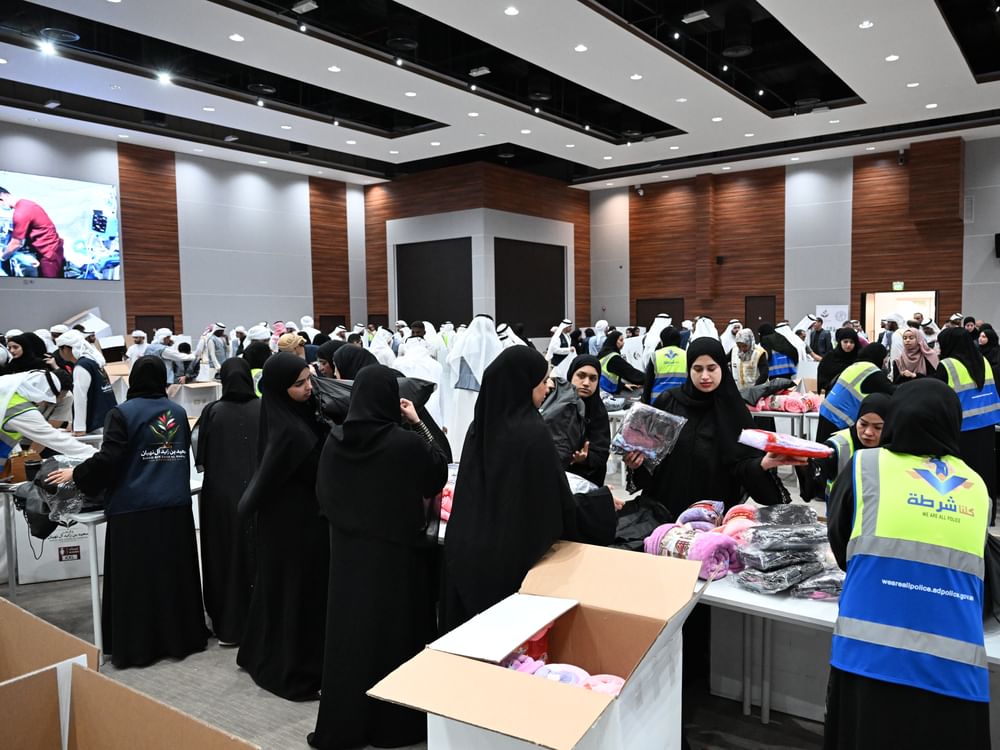 وقف "سعيد بن زايد" يرفد "الفارس الشهم 3" بـ 10 آلاف حقيبة ضمن مبادرة "كسوة الشتاء" لغزة