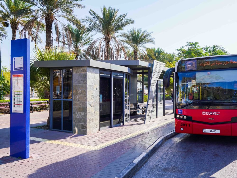 802 مليون راكب استخدموا وسائل النقل الجماعي والتنقّل المشترك ومركبات الأجرة عام 2025