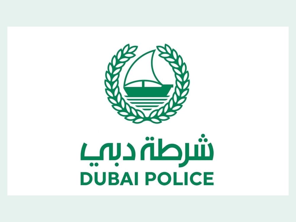 شرطة دبي تدعو السائقين إلى توخي الحيطة في الحالات الجوية غير الاعتيادية
