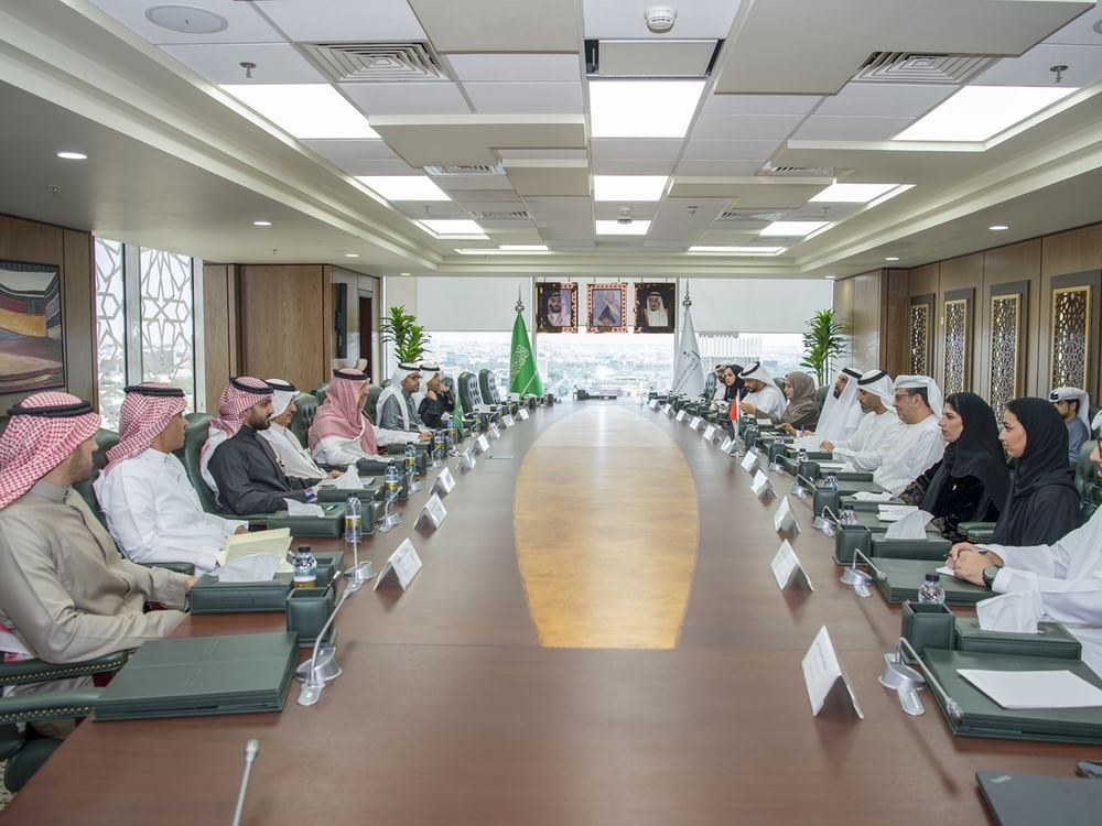 وفد من جهاز الإمارات للمحاسبة يزور هيئة "نزاهة" والديوان العام للمحاسبة في السعودية