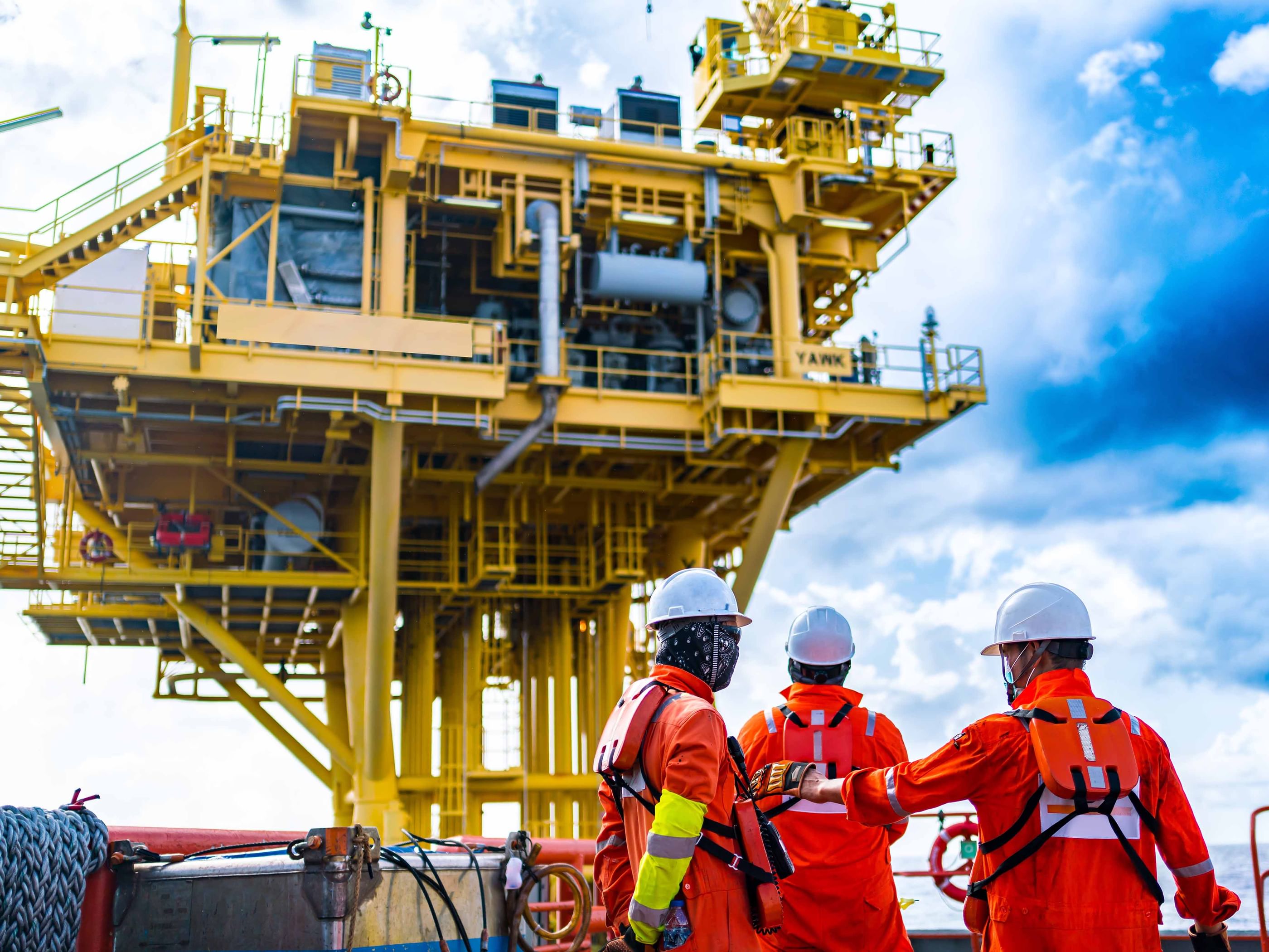 Oil prices rise as Brent climbs above $90 per barrel