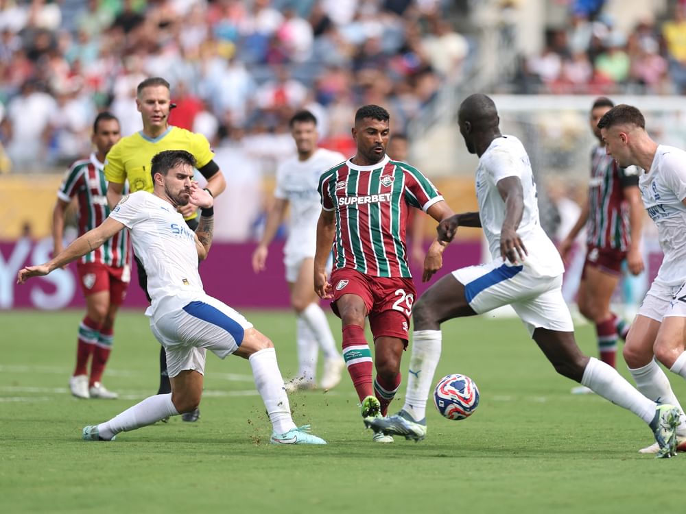 فلومينينسي يفوز على الهلال ويتأهل إلى نصف نهائي مونديال الأندية
