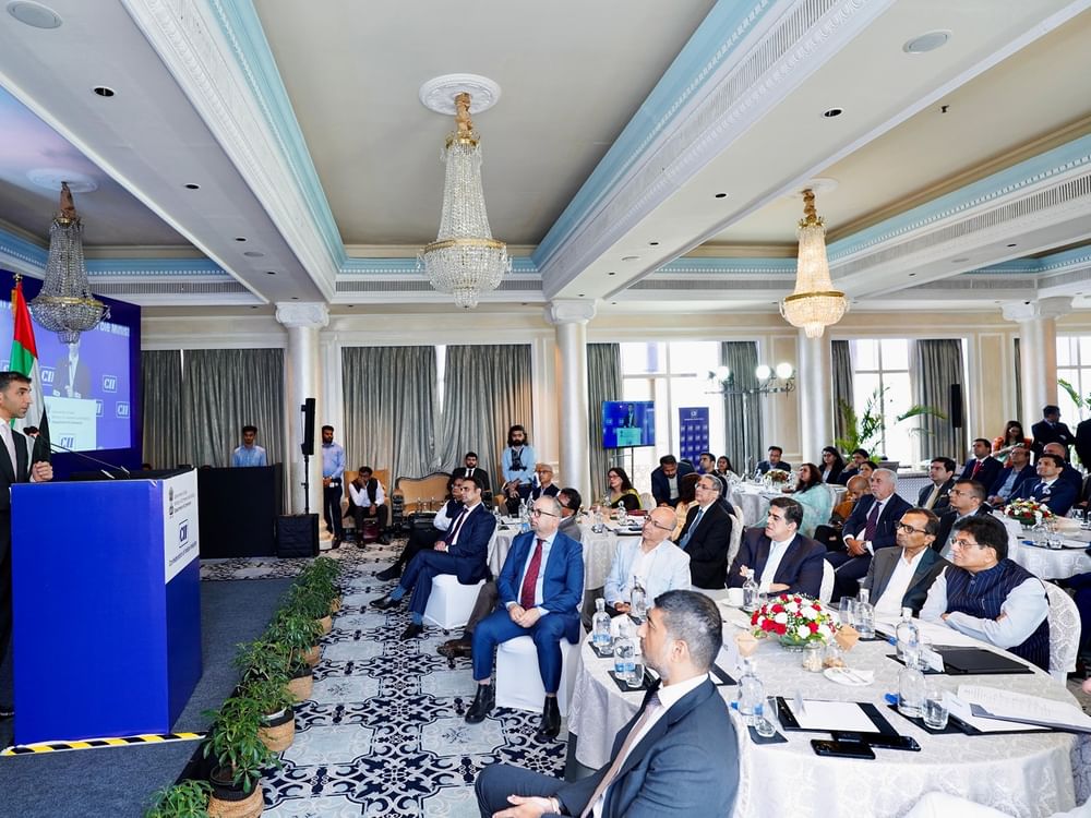 الإمارات والهند تبحثان توسيع الاستفادة من اتفاقية الشراكة الاقتصادية الشاملة