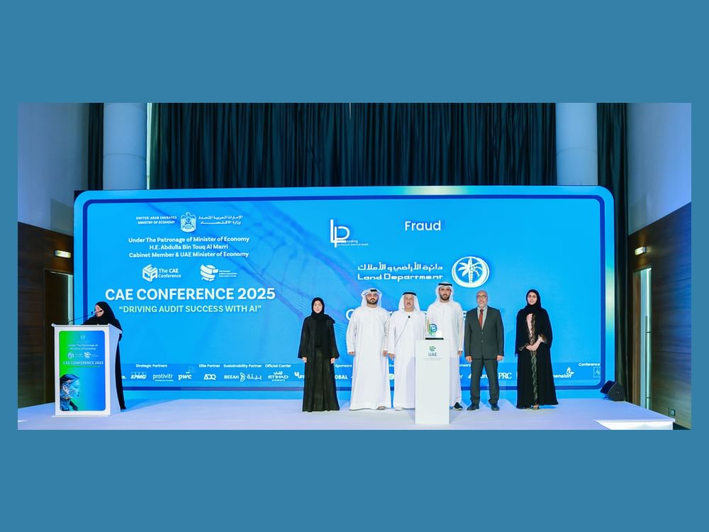 “أراضي دبي” تفوز بجائزة “أفضل الممارسات” في مكافحة الاحتيال