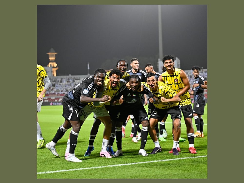 فوز الجزيرة على الشارقة في دوري ادنوك للمحترفين لكرة القدم