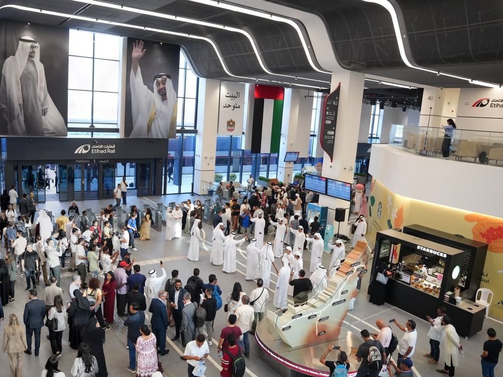 "قطارات الاتحاد".. بيع أكثر من 10 آلاف تذكرة للركاب قبل بدء التشغيل