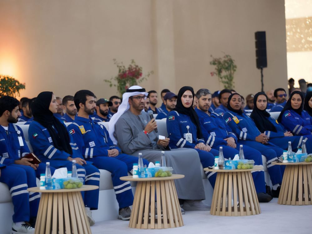 ADNOC employees welcome Sultan Al Jaber for Iftar at Habshan 5 Gas Facility