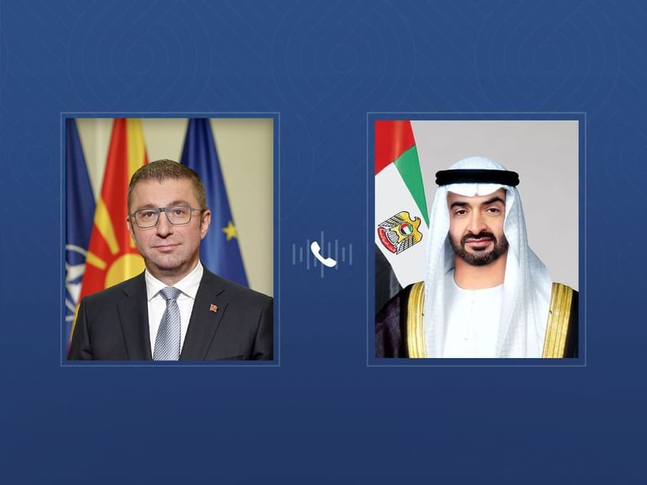 El presidente de Emiratos Árabes Unidos recibe una llamada de su homóloga de Macedonia del Norte sobre la situación regional