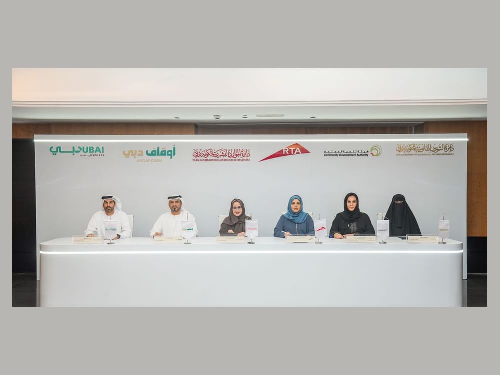 "طرق دبي" توقع اتفاقية تعاون مع 5 جهات حكومية لتبادل ونقل المعارف والخبرات  