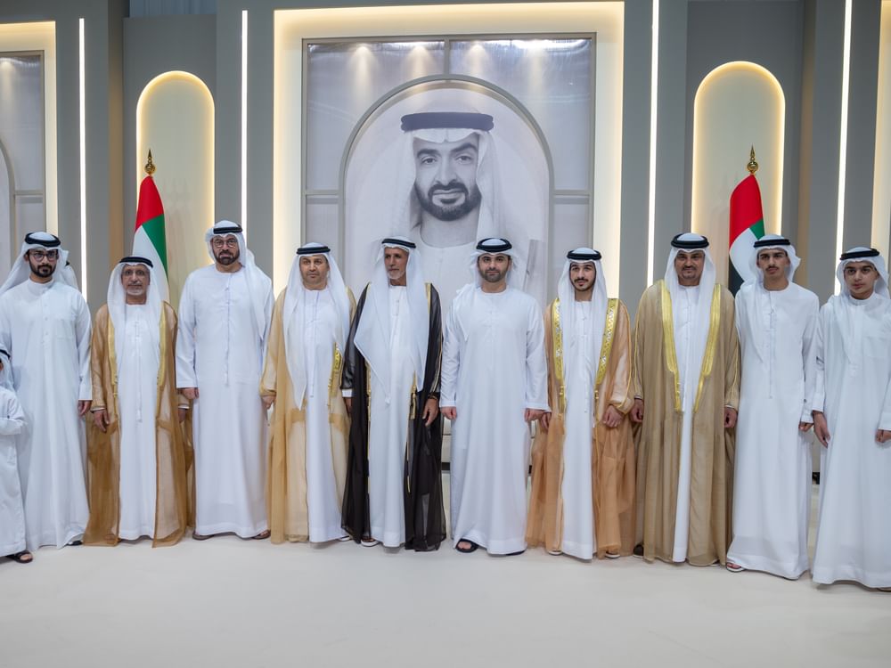 منصور بن محمد يحضر أفراح الصوالح ومجرن