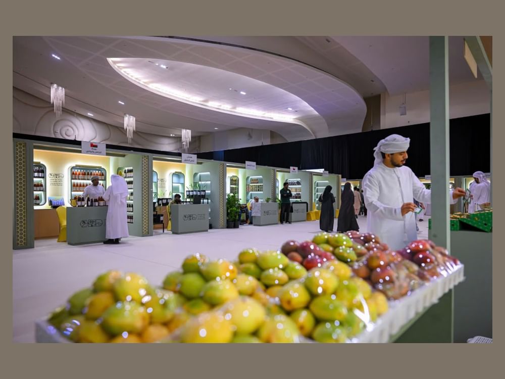 550 مشاركا و14 جهة حكومية في مهرجان ليوا عجمان للرطب والعسل