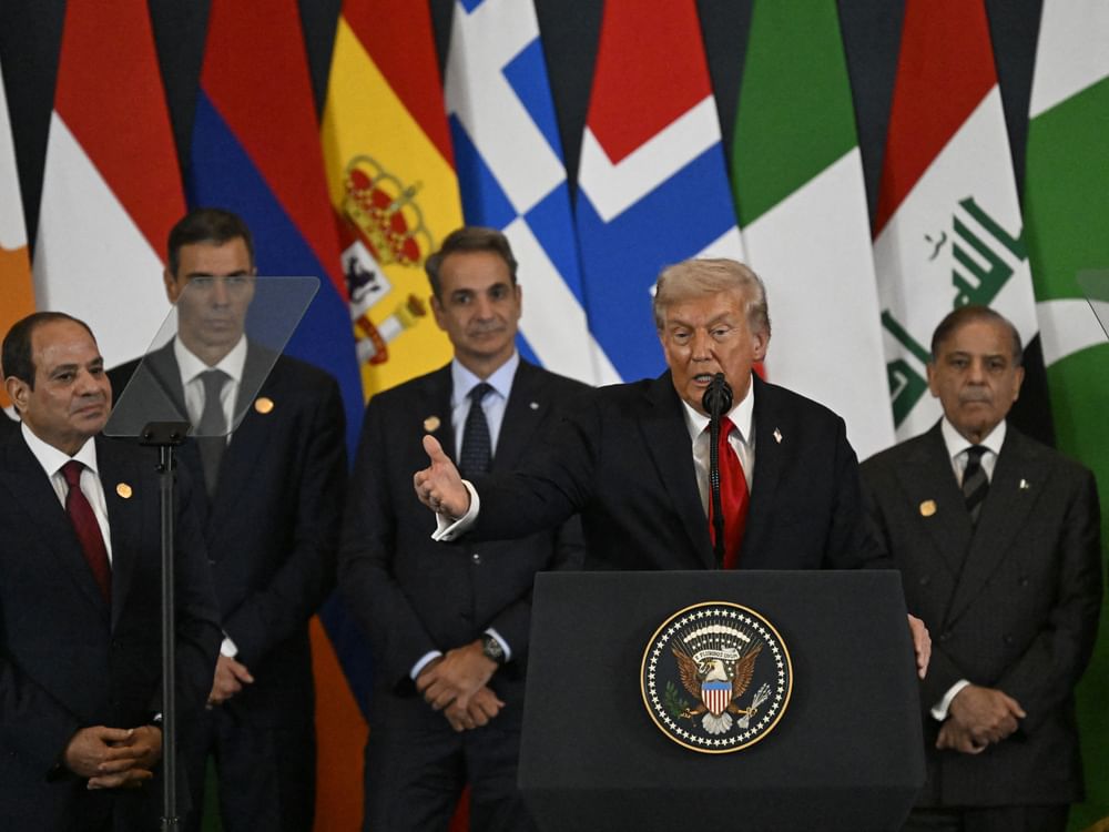 US President commends UAE's prominent role in supporting his peace plan to end  war in Gaza