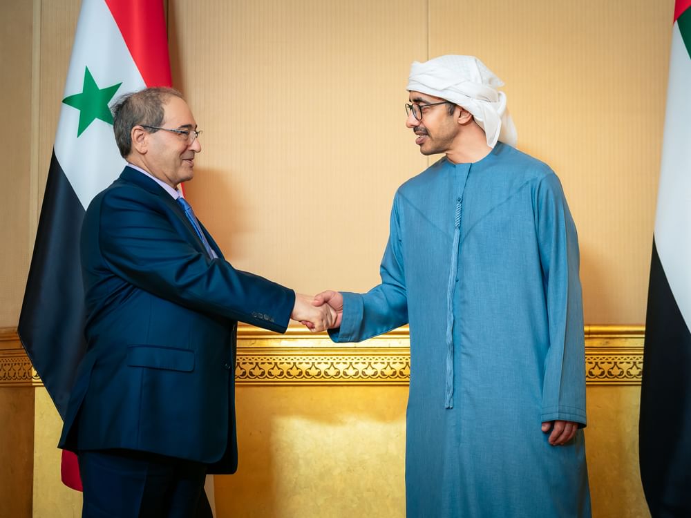 Abdullah bin Zayed receives Syrian Foreign Minister, discusses fostering relations