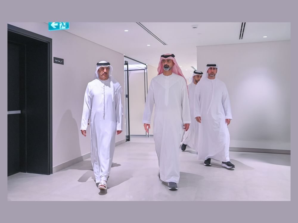 عمار بن حميد يزور مركز عجمان للمشاريع الجديدة ويشيد بإنجازاته في تحفيز بيئة الاستثمار