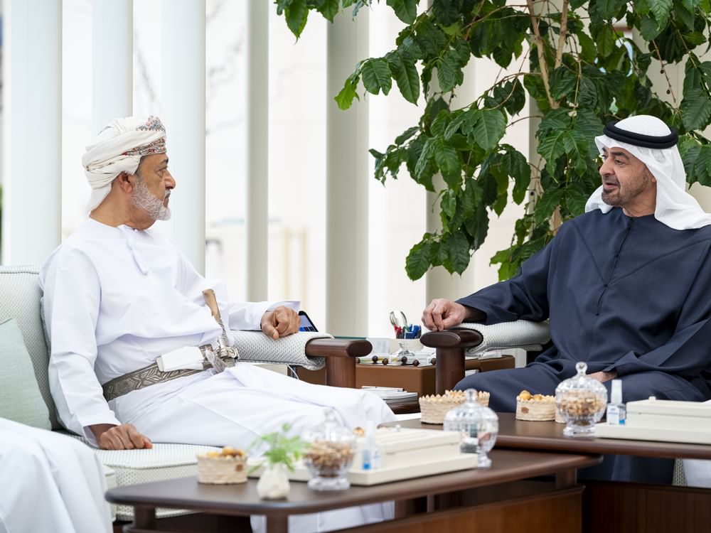 UAE President and Sultan of Oman discuss bilateral ties and regional developments