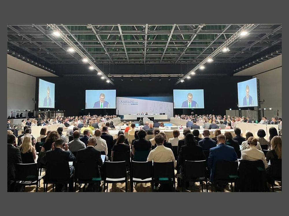 Emirados Árabes Unidos participam da 47ª Reunião Consultiva do Tratado da Antártica em Milão após adesão ao tratado