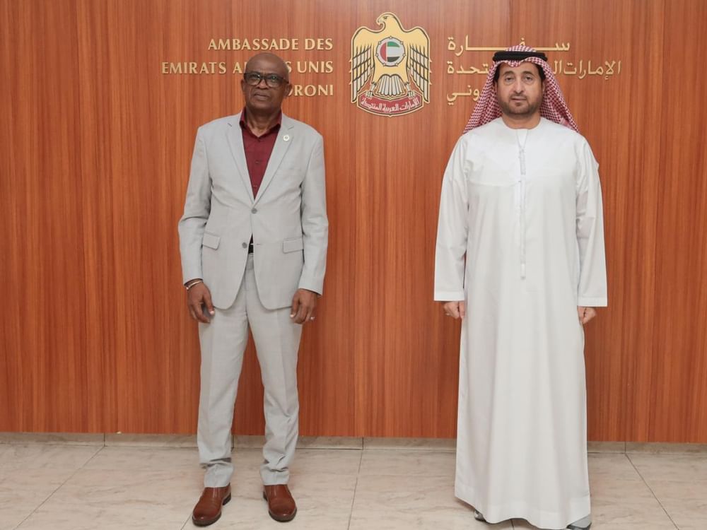 سفير الإمارات يلتقي وزير الصحة في جزر القمر المتحدة