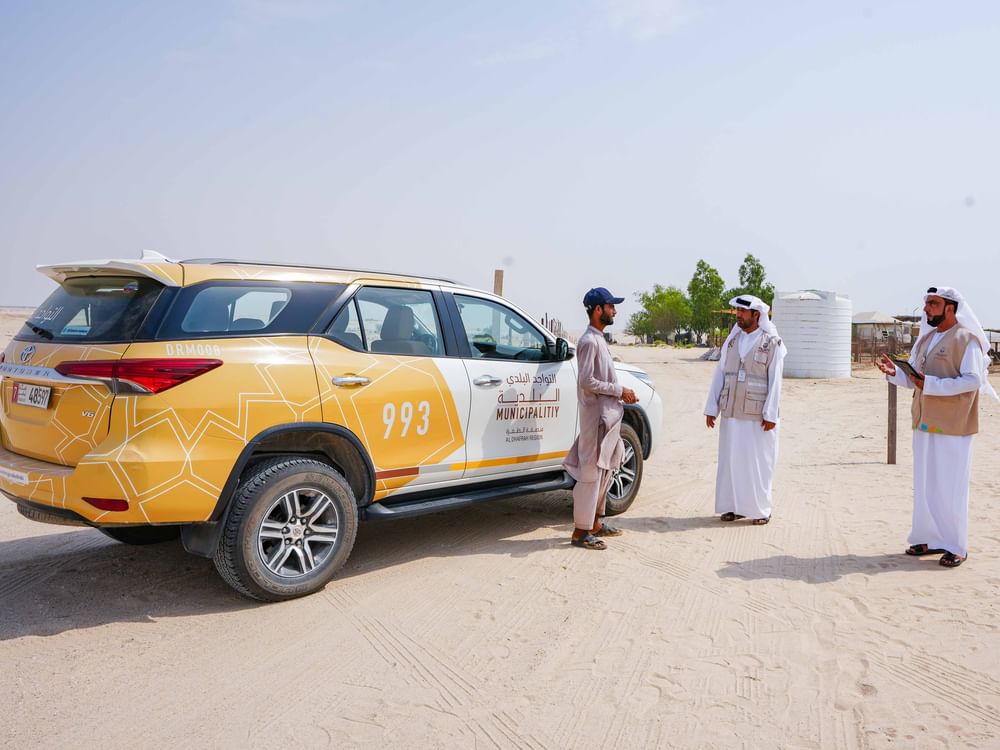 بلدية الظفرة تنفذ 683 حملة تفتيشية لتعزيز المظهر العام والاستدامة