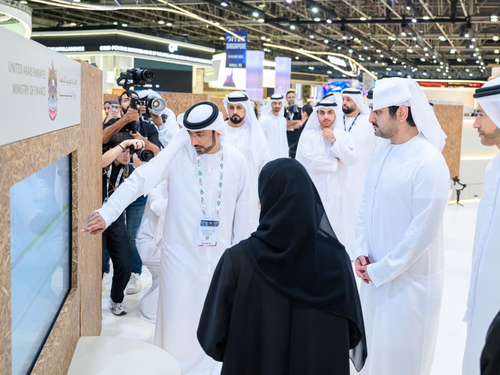 Maktoum bin Mohammed reviews Ministry of Finance’s digital initiatives at GITEX GLOBAL 2025