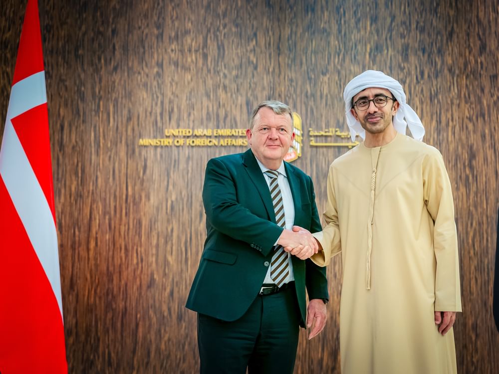 Ministro do Exterior emirático e homólogo dinamarquês discutem desenvolvimentos regionais