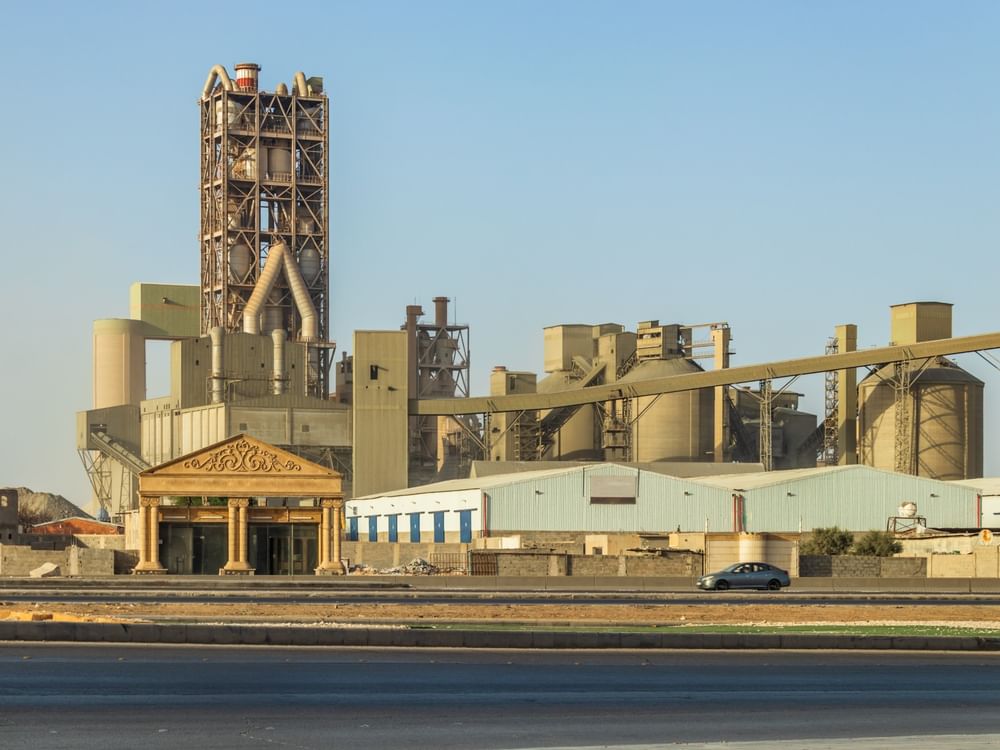 الإنتاج الصناعي السعودي يرتفع 7.9% في يونيو